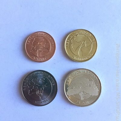 Комплект из 4-х монет Аргентины "Деревья Аргентины", 2017